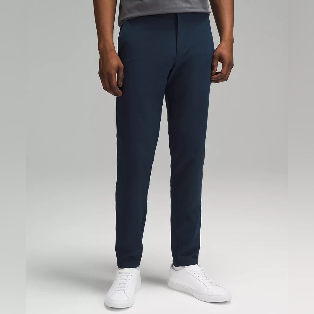 Lululemon Commission Slim-Fit Pant Navy 34W32L NWT
*never worn* make an offer!